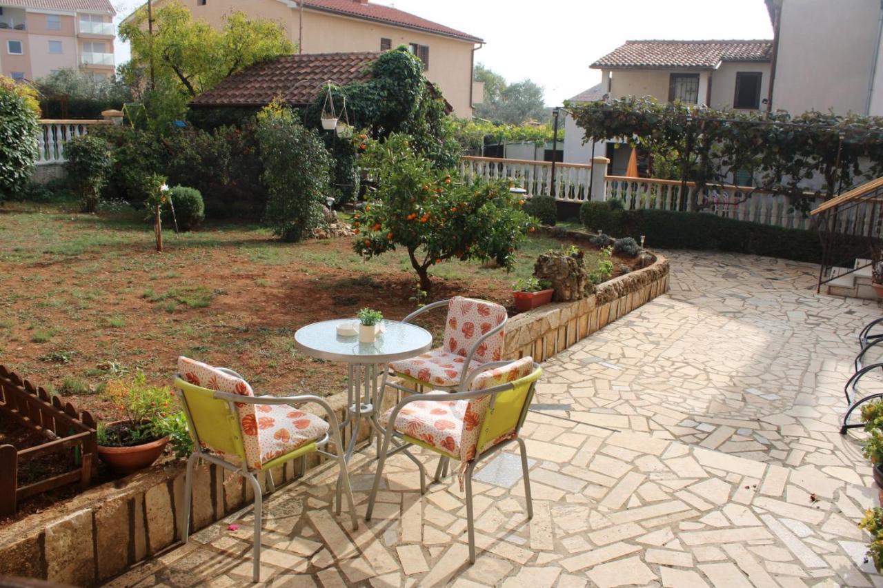 Lily'S Lovely Apartments Fažana Dış mekan fotoğraf