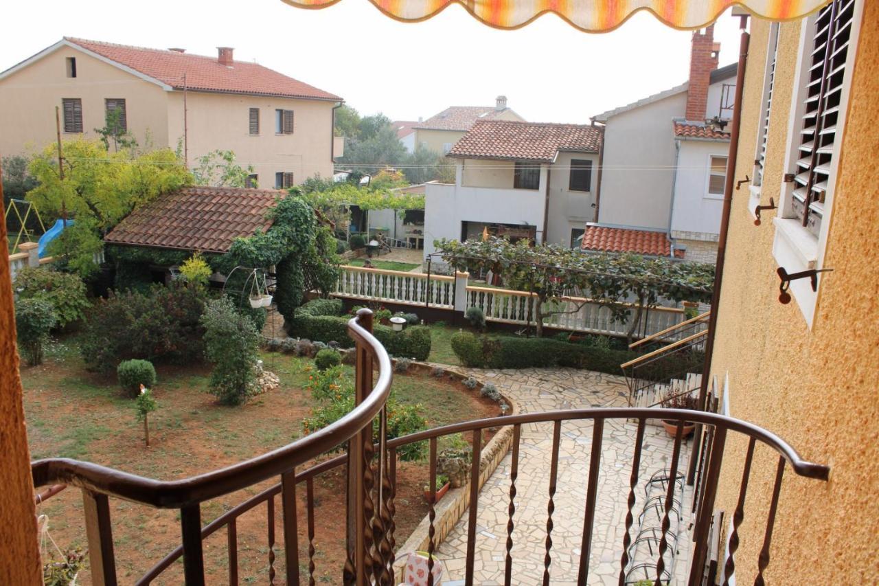 Lily'S Lovely Apartments Fažana Dış mekan fotoğraf