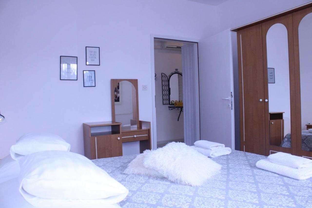 Lily'S Lovely Apartments Fažana Dış mekan fotoğraf