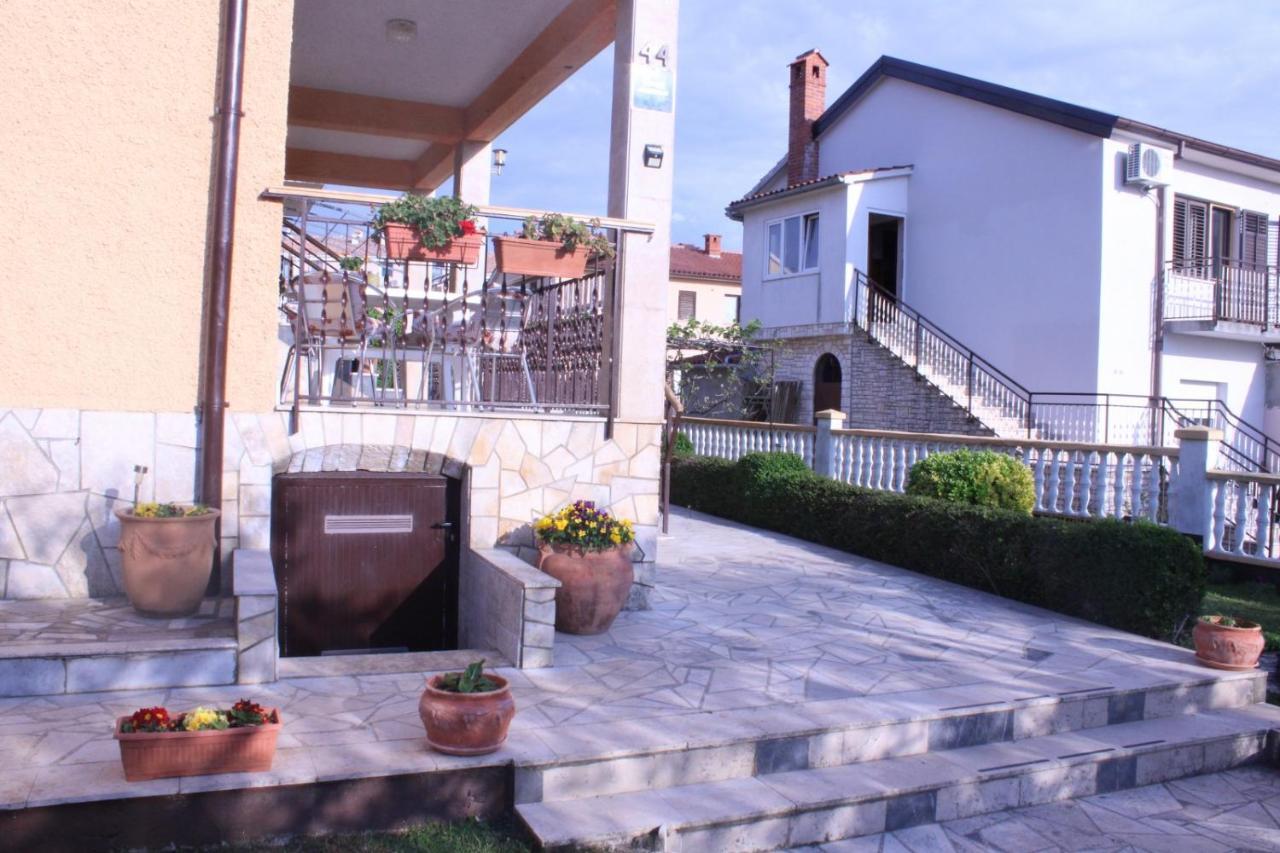 Lily'S Lovely Apartments Fažana Dış mekan fotoğraf